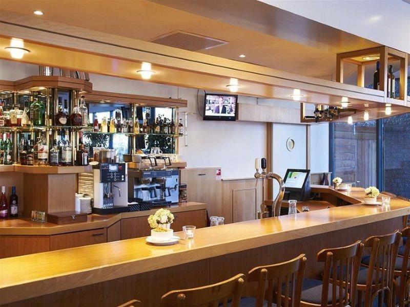 Bastion Hotel Geleen Exteriör bild